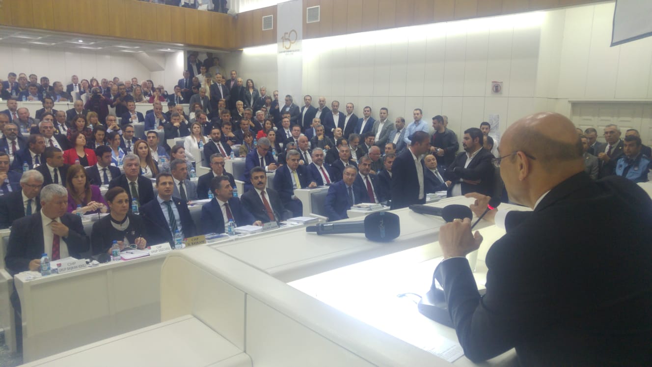 İzmir Büyükşehir'in parti yöneticileri belli oldu