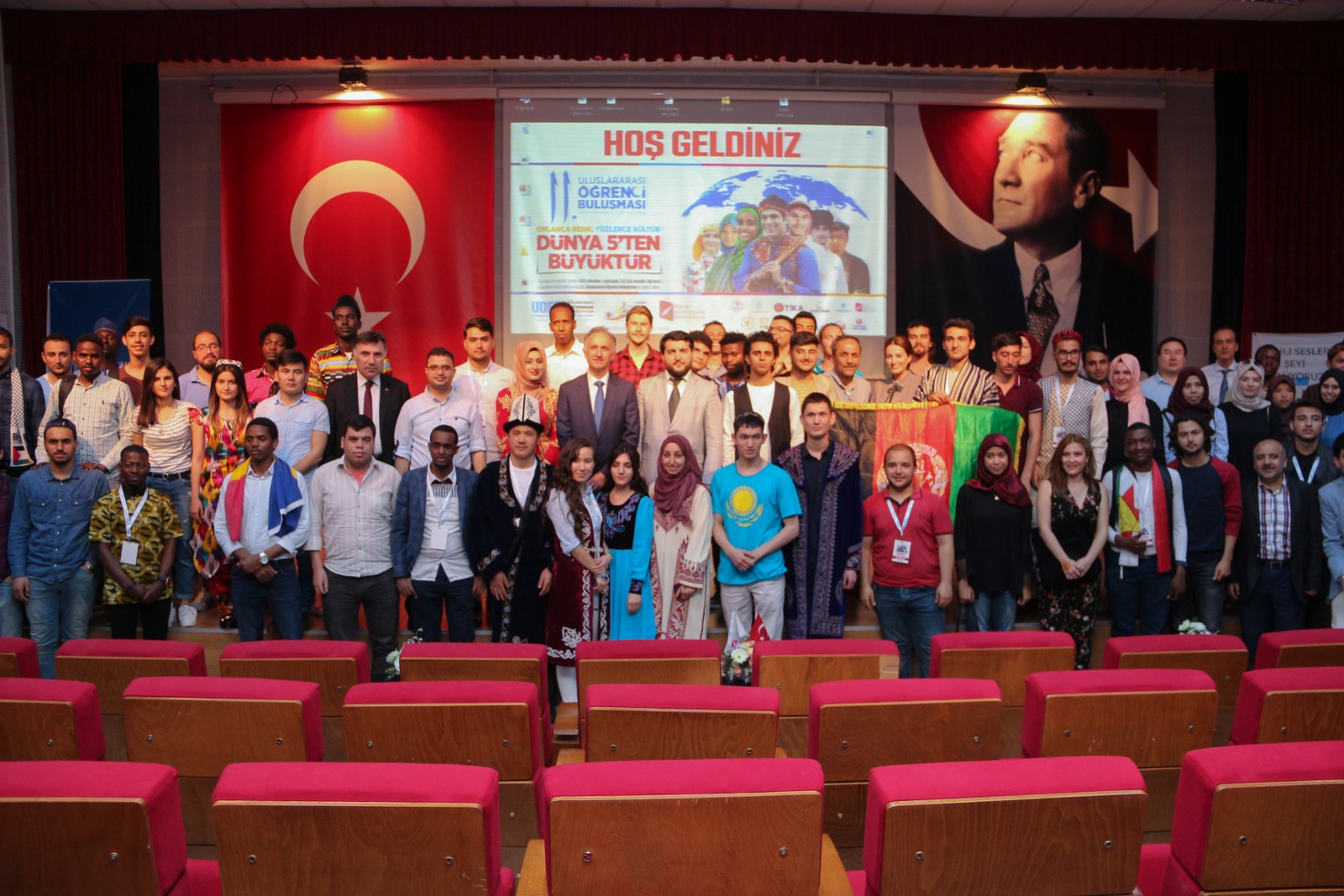 Onlarca Renk, Yüzlerce Kültür..."Dünya 5'ten Büyüktür"