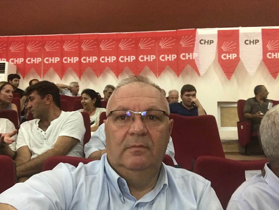 ESKİ MİLLETVEKİLİ ADAYI İLÇE BAŞKANLIĞINA ADAY OLDU!
