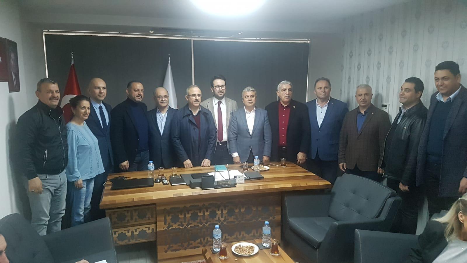 SÜREKLİ, ÇİĞLİ’DEN DAHA FAZLA DELEGE ÇIKMASI ADINA HAKKINDAN FERAGAT ETTİ!