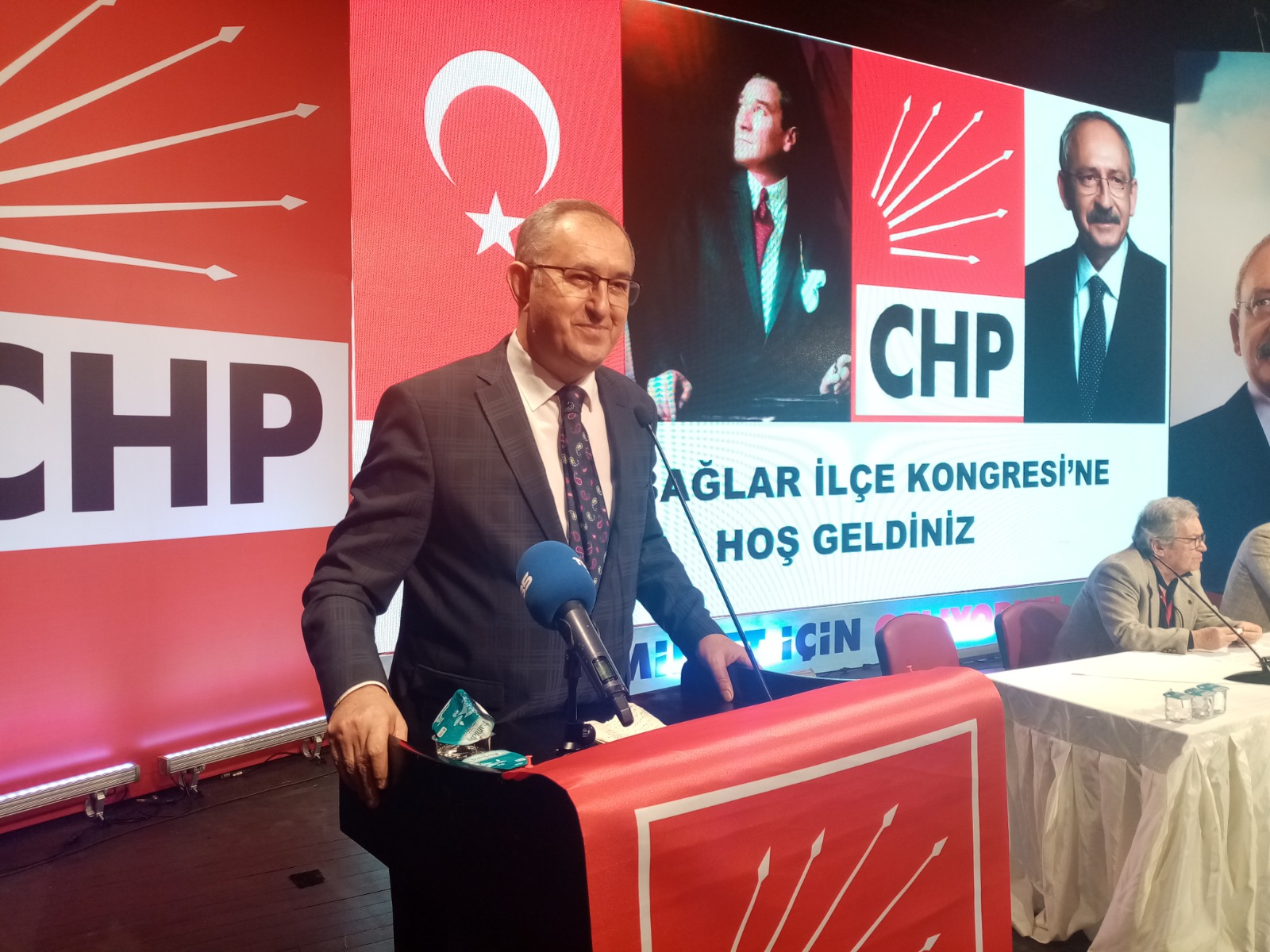 Karabağlar'da bir devir kapandı... Türkbay kazandı