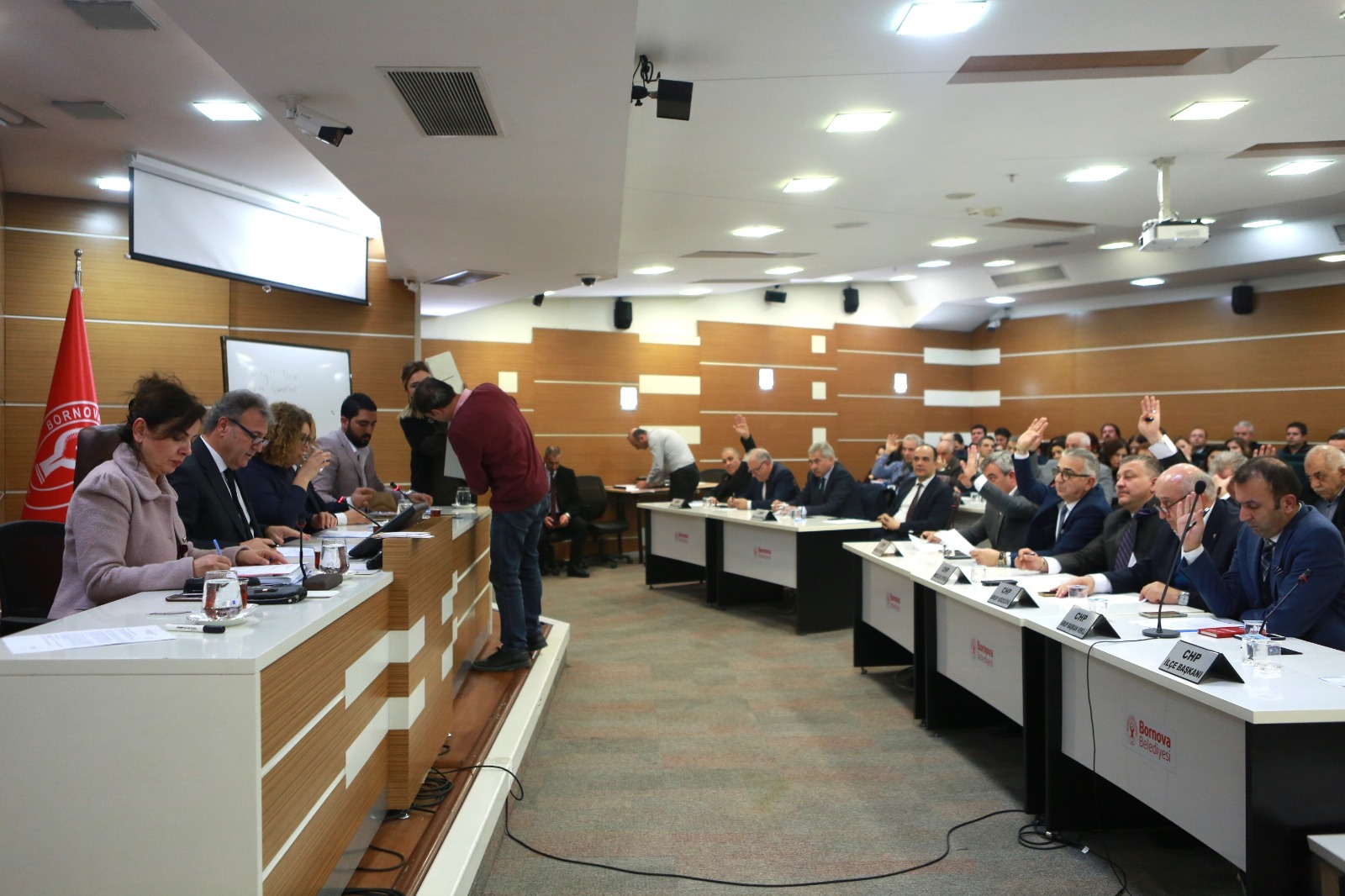 BORNOVA’DA DENETİM KOMİSYONU SEÇİMİ