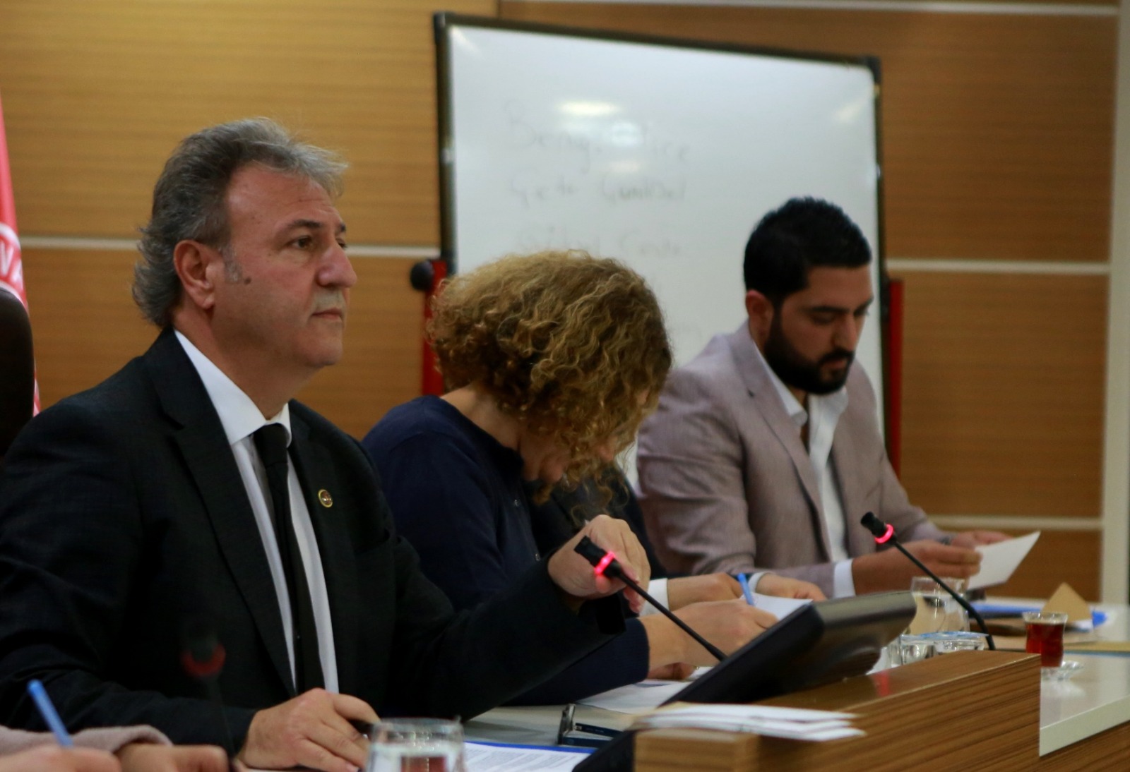 BORNOVA’DA DENETİM KOMİSYONU SEÇİMİ