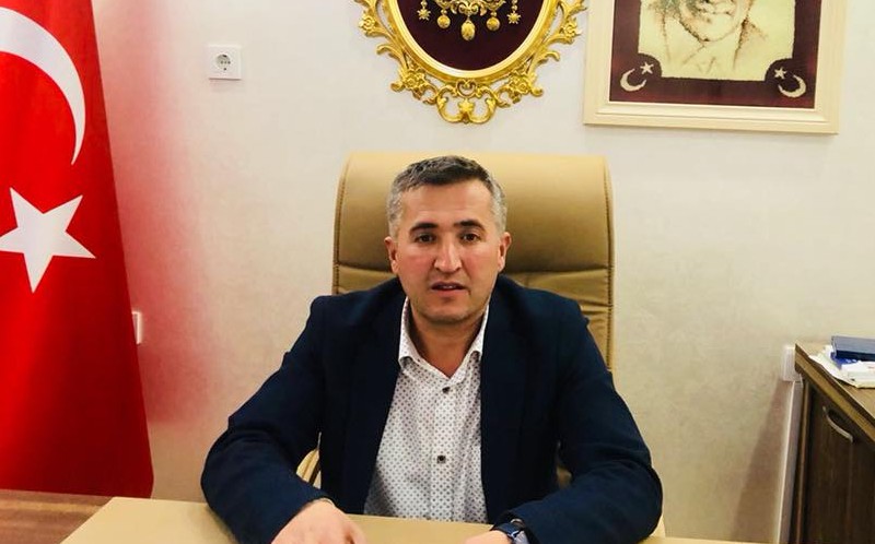 AK Parti İzmir'de çift liste krizi devam ediyor!