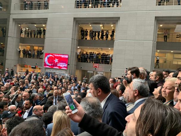 CHP İl Başkanlığı: İmamoğlu, mazbatasını almak üzere İl Seçim Kurulu'na çağırıldı