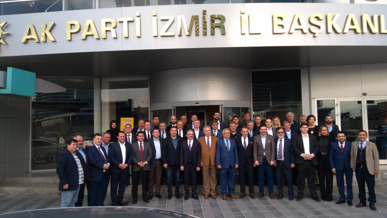 Ak Parti İzmir'in 2019 Hedefi 14 Belediye!