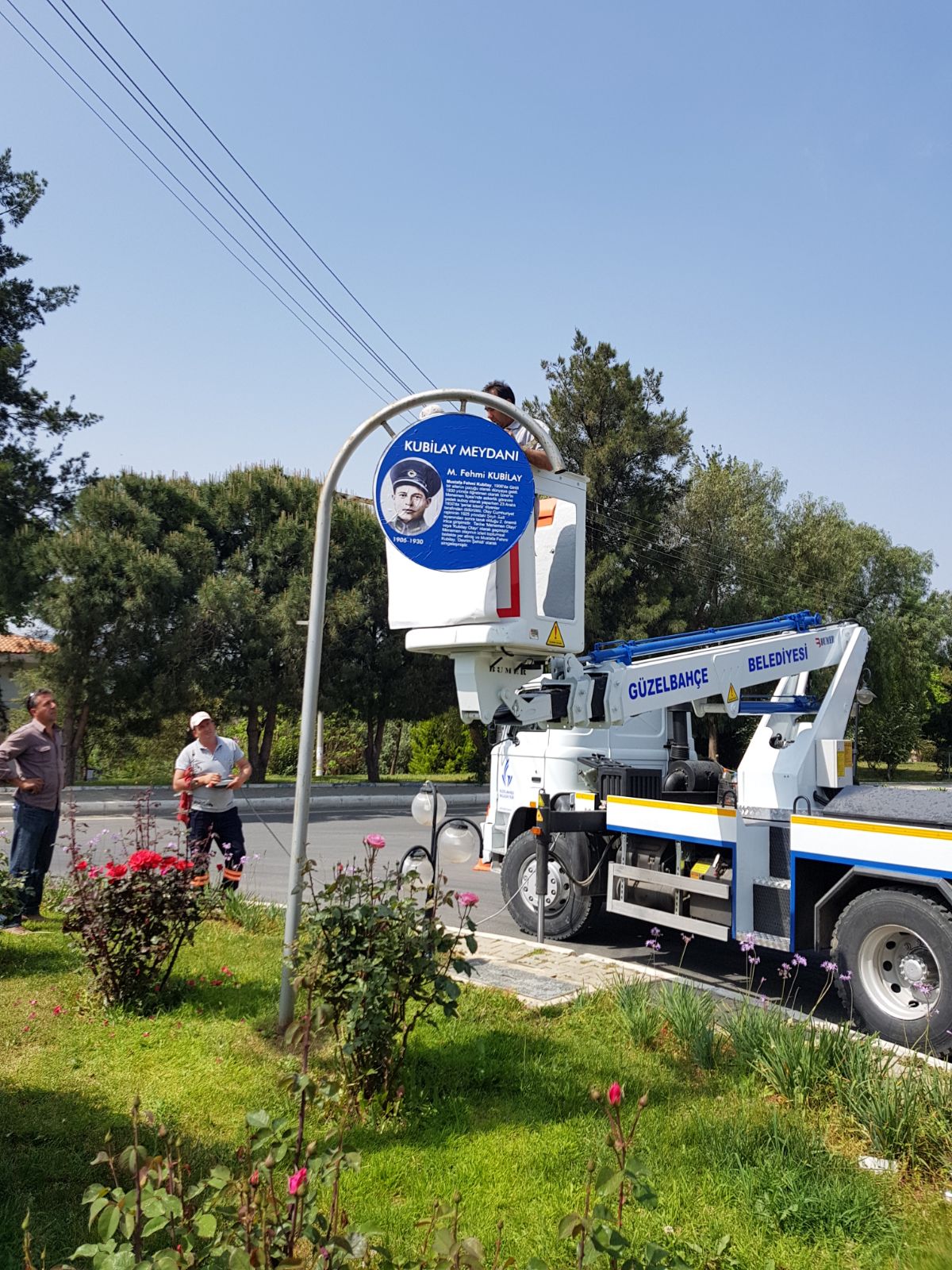 Kubilay Meydanı'nın tabelası yenilendi