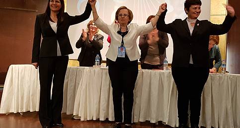 CHP'li kadınların kongre günü