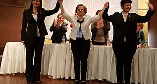 CHP'li kadınların kongre günü
