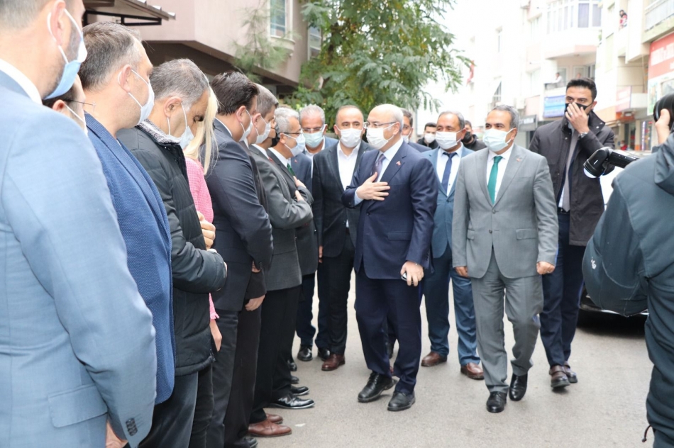 Tarım Kredi Kooperatif Marketleri'nin 29'uncu şubesi İzmir'de açıldı