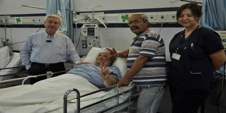 HEM HAYATLARINI HEM BÖBREKLERİNİ PAYLAŞTILAR
