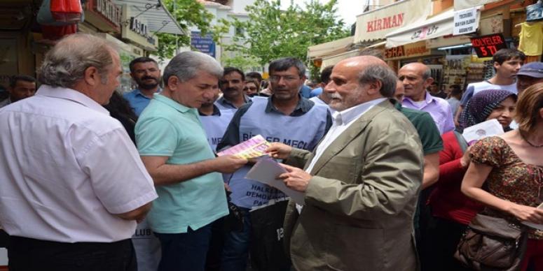 HDP'Lİ ADAYLAR, KEMERALTI’NDA HALKI YARINKİ İZMİR MİTİNGİNE DAVET ETTİ