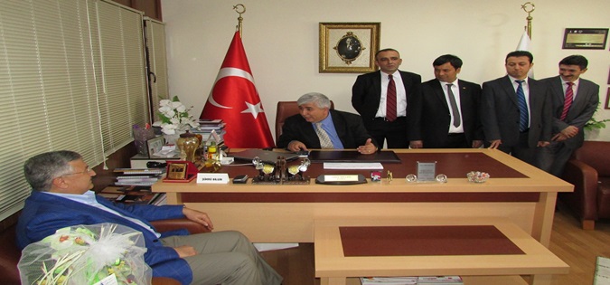 NECİP NASIR, BERBERLERİN DERTLERİNE ORTAK OLDU