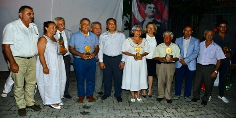 BÜYÜK ÖDÜL BAŞKAN KOCAOĞLU'NA