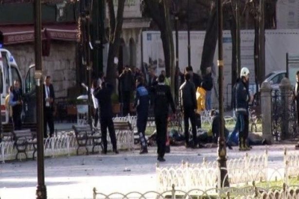 MİT İKİ AYRI CANLI BOMBA İÇİN UYARI YAPMIŞ!