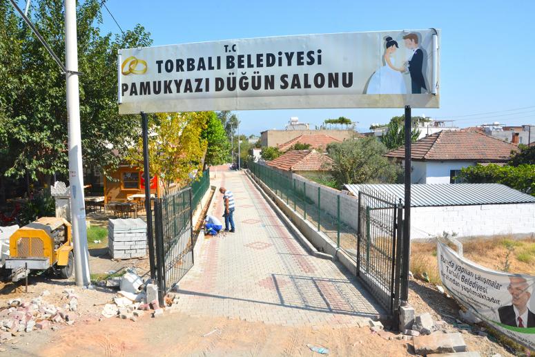 TORBALI'DA SOKAKTA DÜĞÜN TARİH OLUYOR