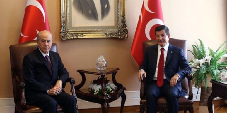 DAVUTOĞLU-BAHÇELİ GÖRÜŞMESİNDE 'FİS' DİYALOĞU