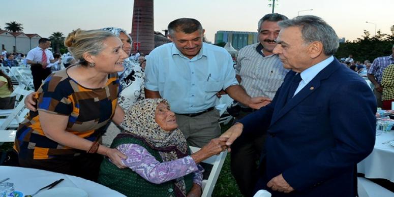 “BAŞKAN OĞLUMU GÖRMEYE GELDİM”