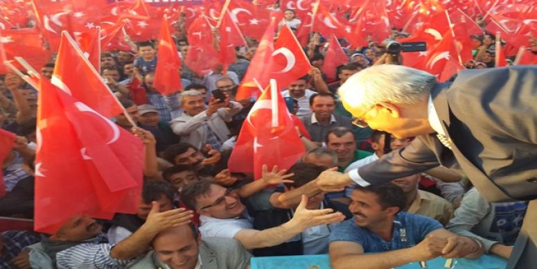 İŞBİLEN'İN MİTİNGİNDE 'BANK ASYA BİZİMDİR, BİZİM KALACAK' SLOGANLARI ATILDI