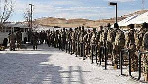 ABD Rusya Sınırına Binlerce Asker Yığdı