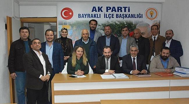 AK Parti Bayraklı'dan Şehit Polise Son Görev