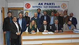 AK Parti Bayraklı'dan Şehit Polise Son Görev