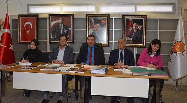 AK Parti Yerel Yönetimlerde Gündem Etkili Muhalefet
