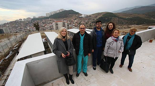 Bayraklı'da Hayvanseverlerden Rehabilitasyon Merkezine Tam Not