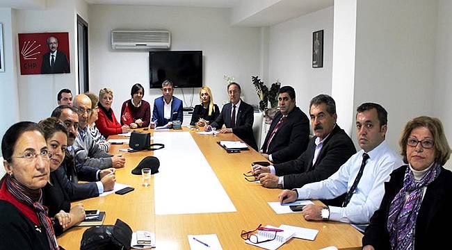 CHP İzmir'den Esnafa Özel Uygulama