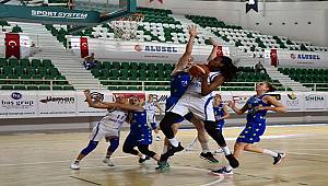 DEVRENİN LİDERİ BORNOVA BECKER SPOR