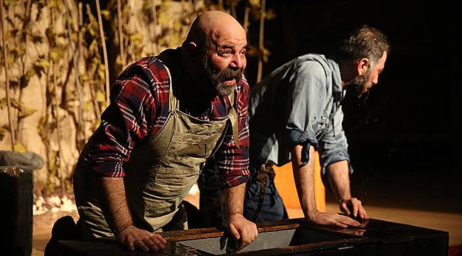 Fareler ve İnsanlar Buca’da Sahnelendi