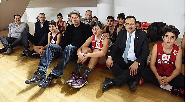 Geleceğin yıldızları Bornova’da Seçildi
