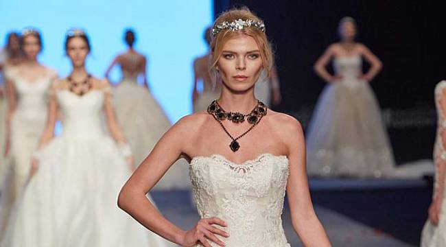 IF Wedding Fashoin İzmir'de