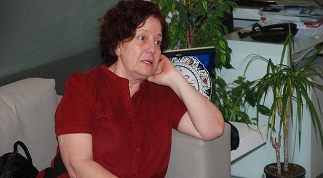 İhraç Edilen Profesörden Direniş Mesajı
