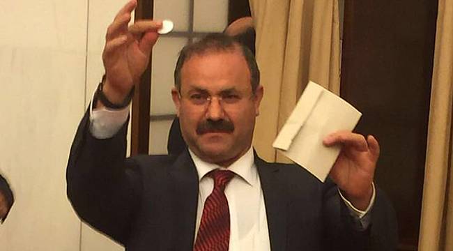 Oyunu Gösteren Vekil Bakın Kim Çıktı