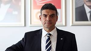 Umut Oran: Erken Seçim Ülkeye Nefes Aldırır