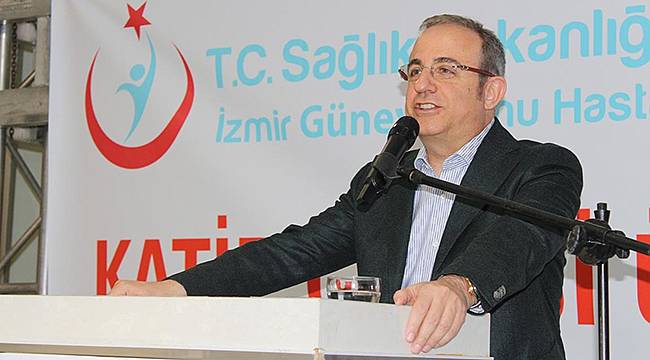 AK Partili Sürekli: "İzmir'de Sağlıkta Başarılı Bir Yıl Geçirdi"