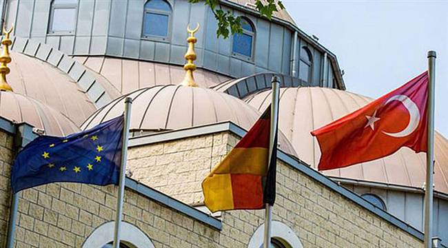 Alman Polisinden Diyanet İmamlarına Baskın
