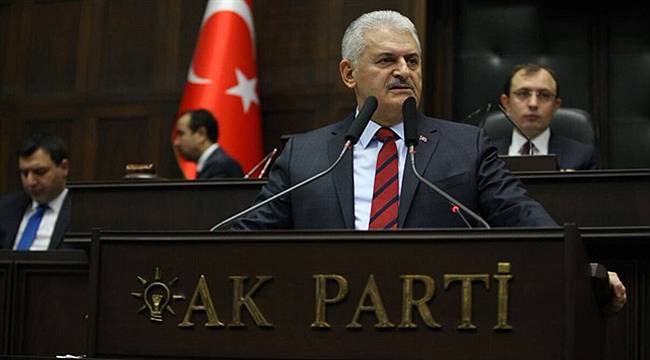 Başbakan: Kürdistan Yönetimi Özerktir, Bayrağı Tanınır