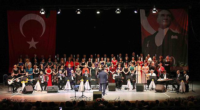 Bayraklı'da Sevgililer Günü’ne Özel Konser