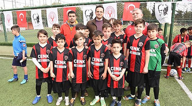 Bornova’da U12 Başkanlık Kupası Karşılaşmaları Başladı