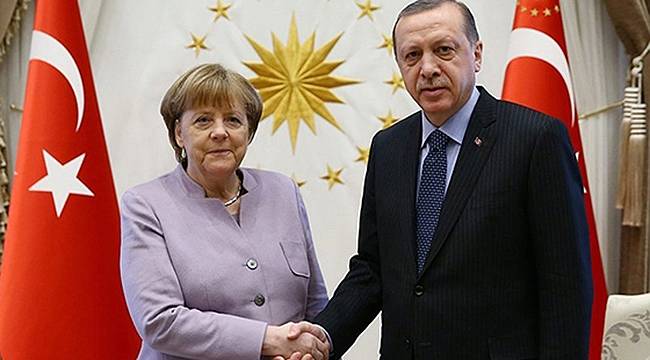 Cumhurbaşkanı Erdoğan, Almanya Başbakanı Merkel'i Kabul Etti