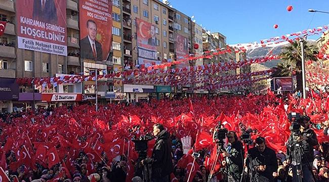 Erdoğan'ın Maraş'taki Mitingine Suriyelilerden Takviye Yapıldı