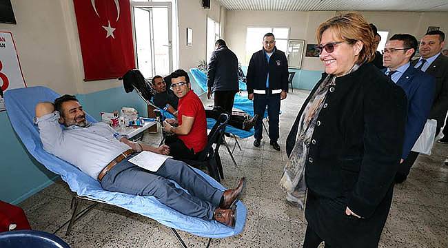 Hayat Kurtaran Kampanyaya Konak’tan Destek