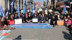İzmir'de İhraç Protestosu
