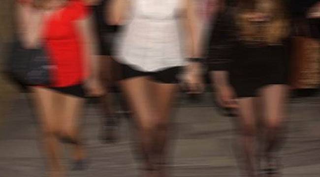 İzmir'de Zorla Fuhuşa Operasyon