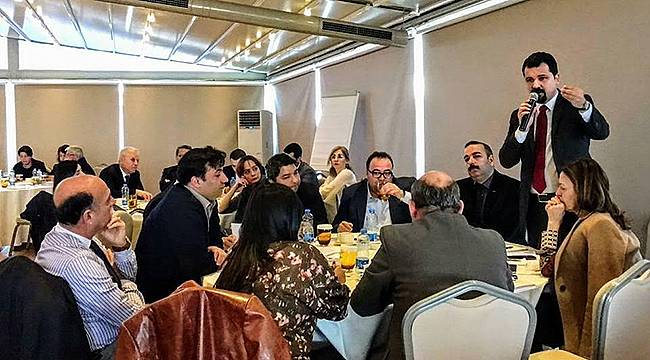 İzmir Kent Konseyi’nden ‘Roman’ Atılımı