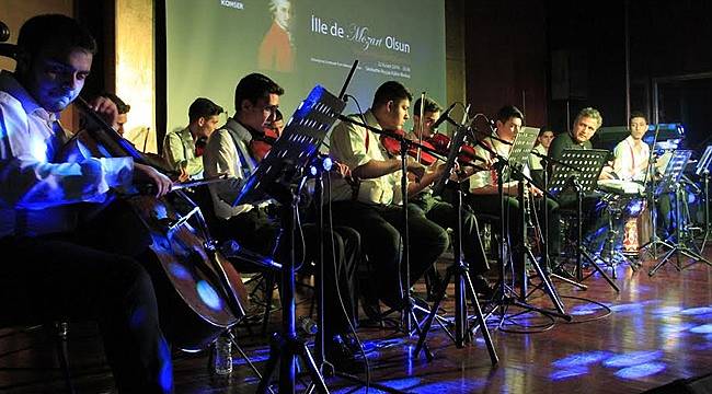 Konak Belediyesi'nden ‘İlle de Yaşam Olsun’ Konseri
