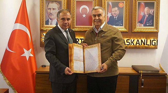 Ömer Cihat Akay’dan Örnek Davranış
