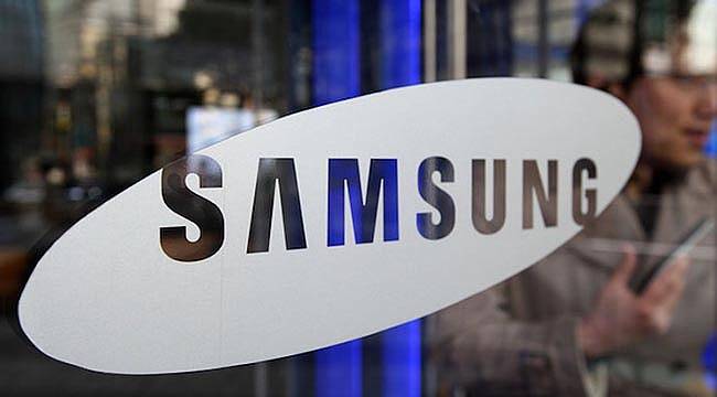 Samsung Galaxy S8+ 'Dev Ekran'la Geliyor